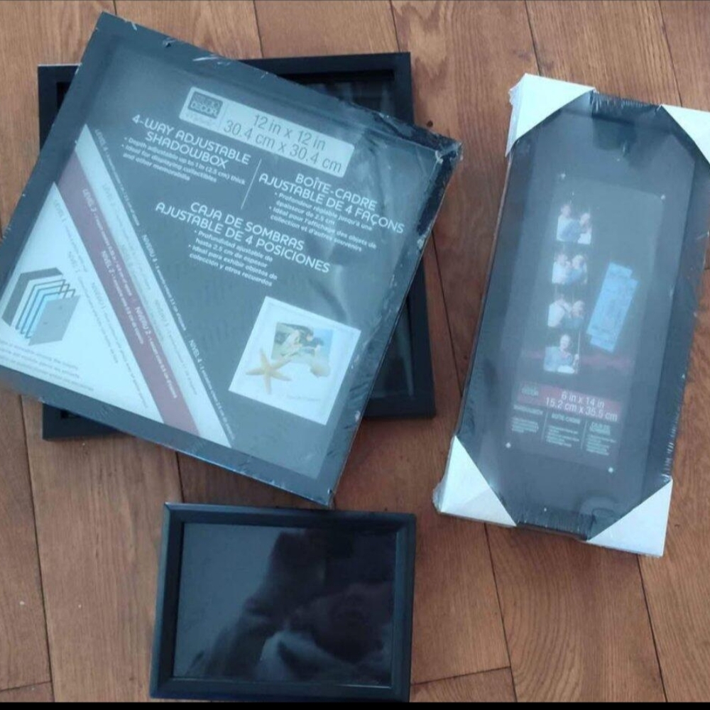 4 Shadow Boxes